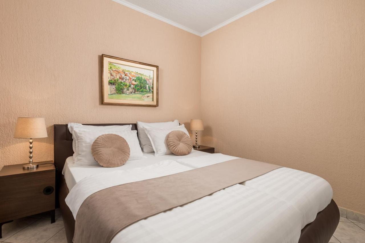 Apartments Villa Chiara Opatija Ičići Kültér fotó
